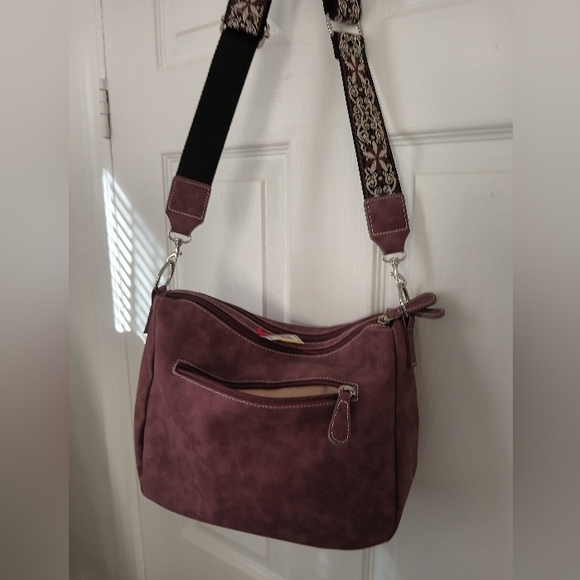 Stone Mountain Chic Hobo Plum Crossbody Bag - Picture 4 of 4